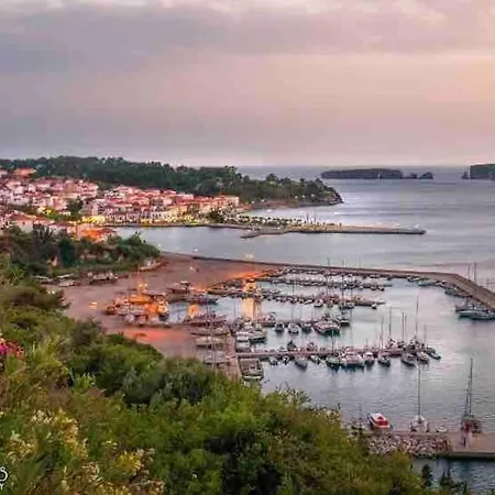 Case Di Stavros Pylos Exterior photo